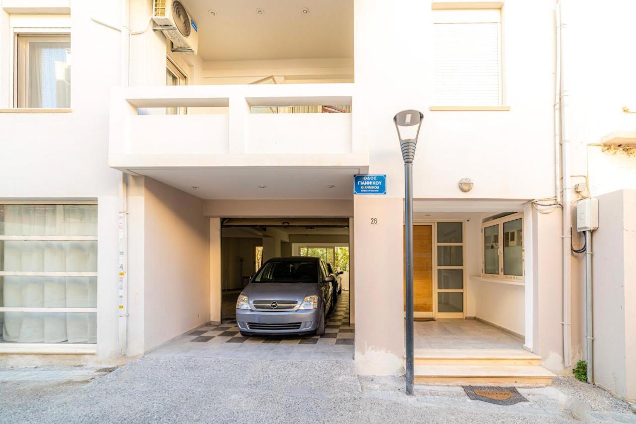 Luxury Town Center Suite Apt A2 Iraklio Exterior foto